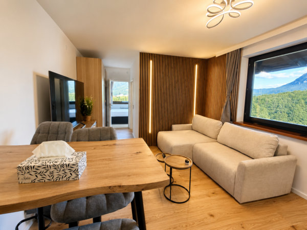 Pano 520 Grand View