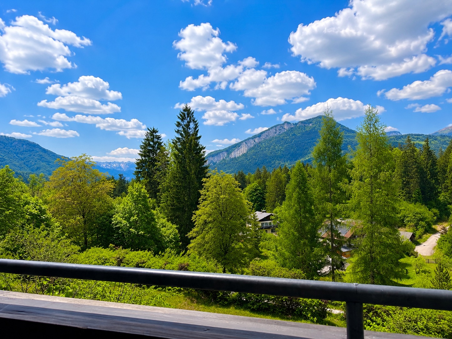 Bergblick vom Balkon