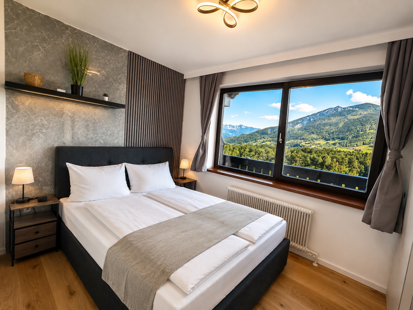 Schlafzimmer mit Panoramafenster